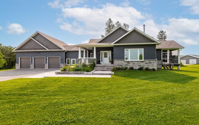 Why Are More Homeowners Choosing Custom-Built Homes?