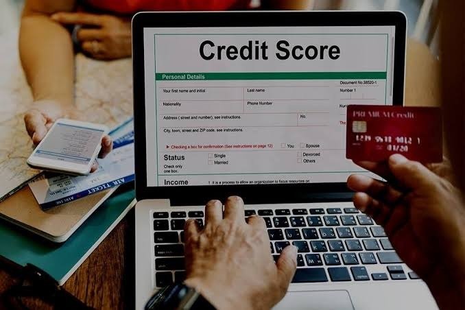 When Your Credit History Is Complicated, Make the Decision Smaller